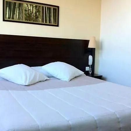 Orly Superior Otel