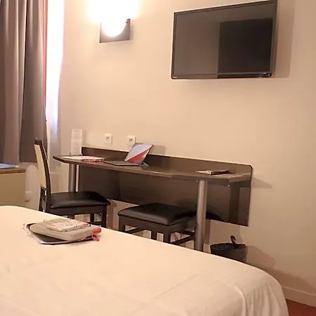 Orly Superior Hotel 2*