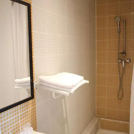奥利高级酒店