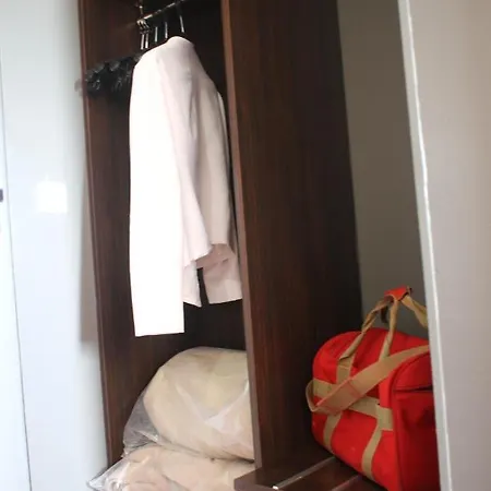 Orly Superior Hotel 2*